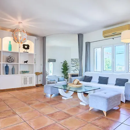 Holiday home Brusc